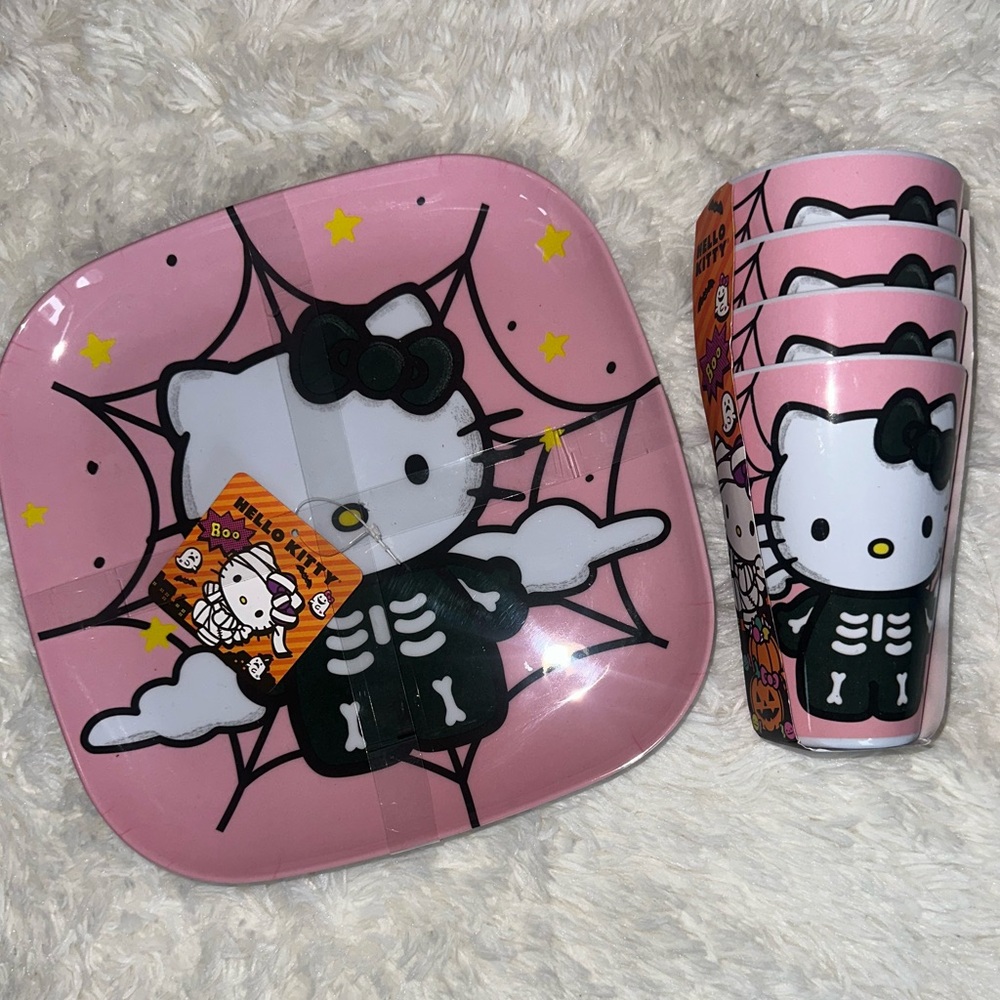 Hello Kitty Pink Halloween Plate and Cup Set